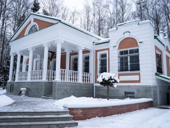 Реконструкция усадьбы 800м2